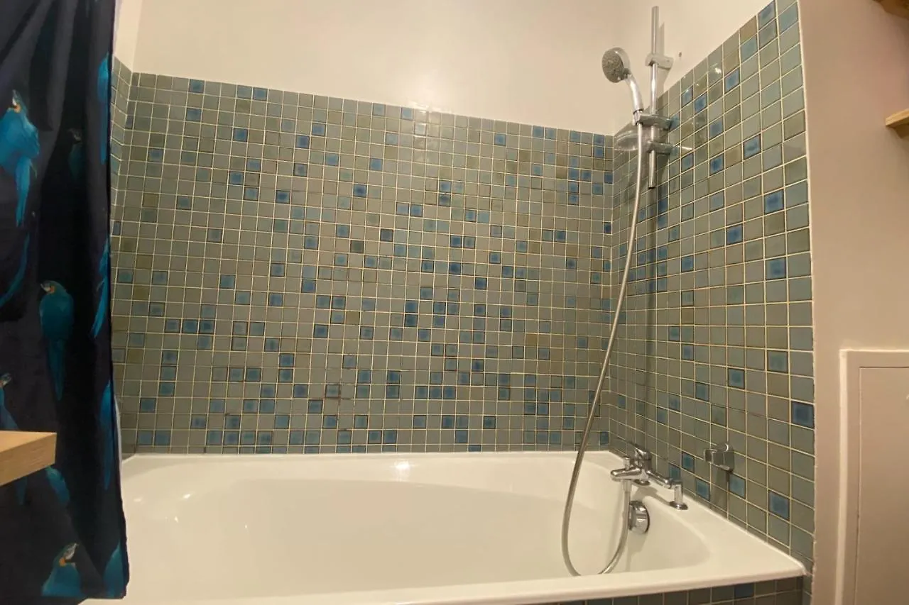 A Cosy Gem 2 Steps From The Sacre-coeur Διαμέρισμα